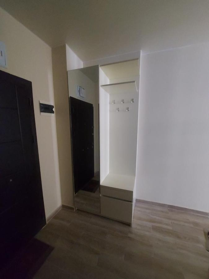 Andrew'S 2 Rooms Apartment In Batumi Ანდრიას 2 Ოთახიანი Აპარტამენტი Ბათუმში Экстерьер фото