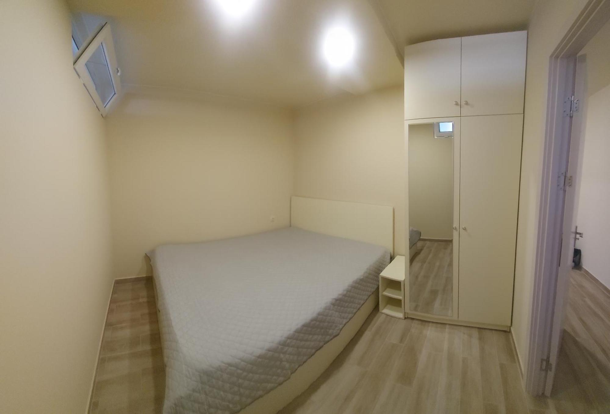 Andrew'S 2 Rooms Apartment In Batumi Ანდრიას 2 Ოთახიანი Აპარტამენტი Ბათუმში Экстерьер фото